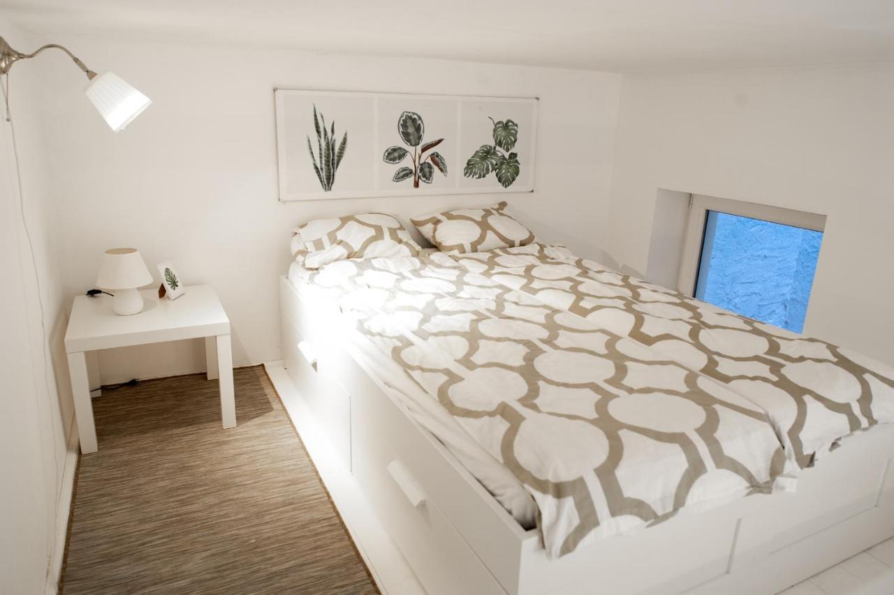 N28 Studio Apartment In Andrassy Boulevard. Budapest Eksteriør billede